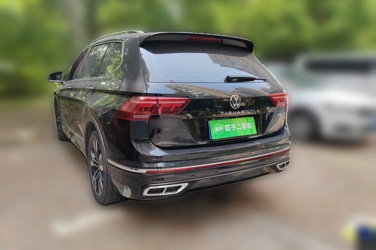 Used Volkswagen Tiguan L 2022 330TSI Automatic Two-Wheel Drive R-Line Enhanced Edition Rear Left 45 Deg