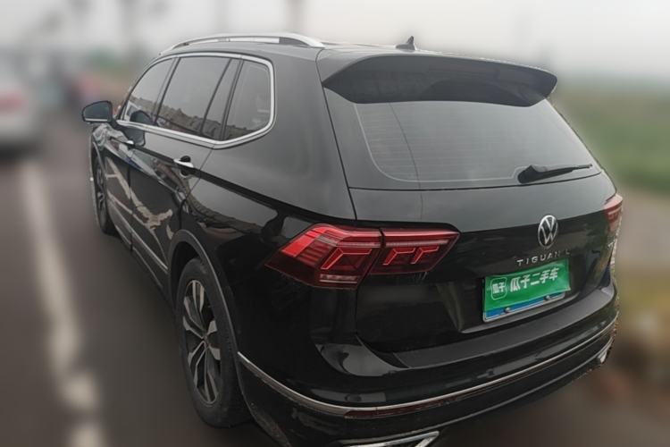Used Volkswagen Tiguan L 2022 330TSI Automatic Two-Wheel Drive R-Line Enhanced Edition Rear Left 45 Deg