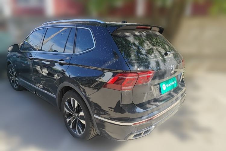 Used Volkswagen Tiguan L 2022 330TSI Automatic Two-Wheel Drive R-Line Enhanced Edition Rear Left 45 Deg