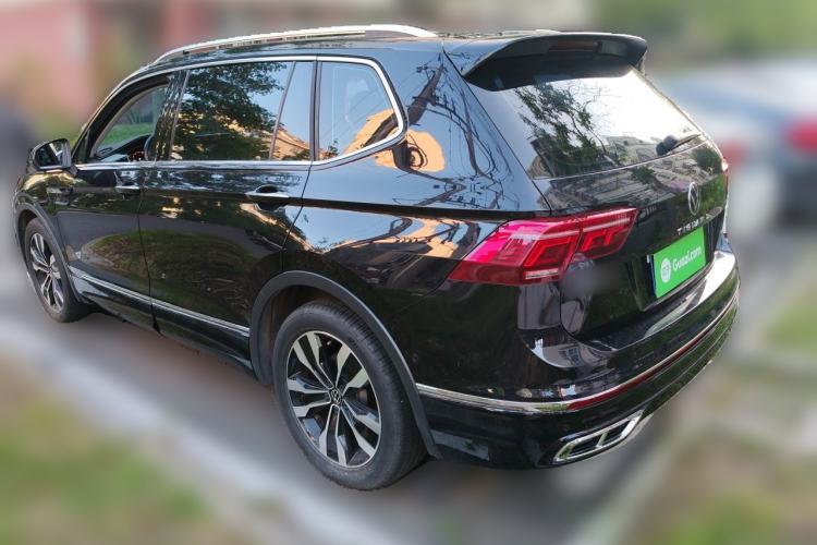 Used Volkswagen Tiguan L 2022 330TSI Automatic Two-Wheel Drive R-Line Enhanced Edition Rear Left 45 Deg