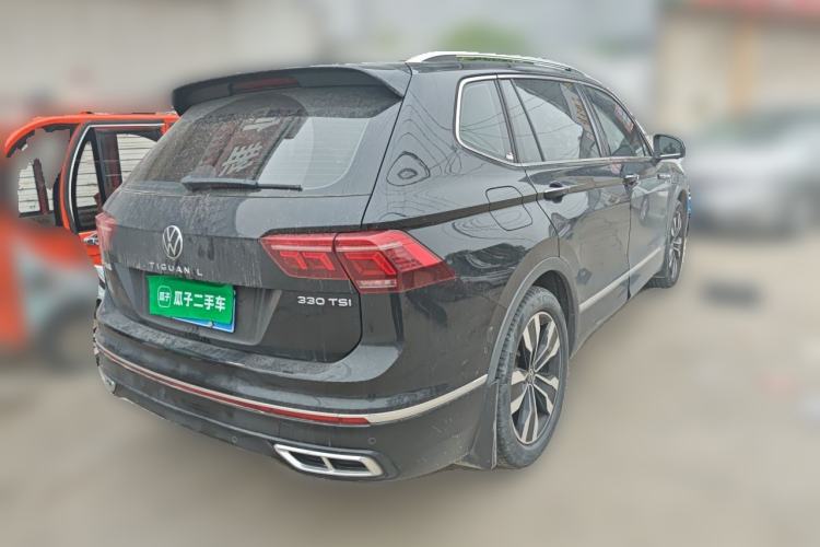 Used Volkswagen Tiguan L 2022 330TSI Automatic Two-Wheel Drive R-Line Enhanced Edition Rear Right 45 Deg