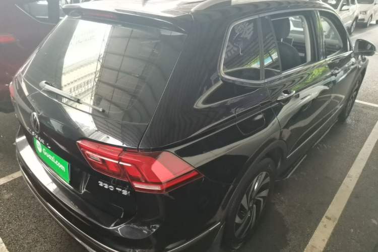 Used Volkswagen Tiguan L 2022 330TSI Automatic Two-Wheel Drive Smart Edition Rear Right 45 Deg