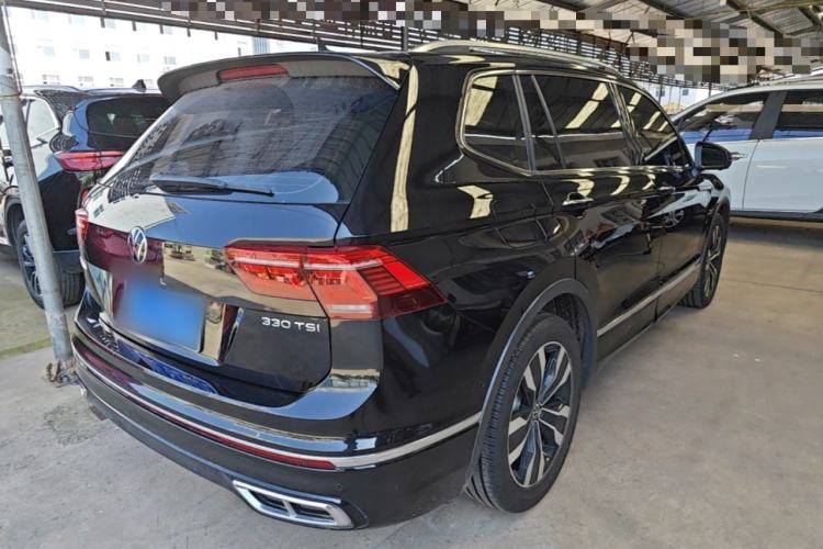 Used Volkswagen Tiguan L 2022 330TSI Automatic Two-Wheel Drive R-Line Enhanced Edition Rear Right 45 Deg
