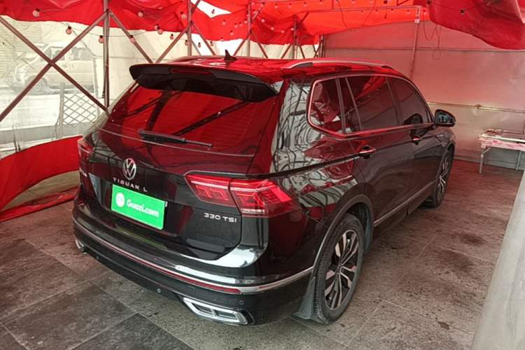 Used Volkswagen Tiguan L 2022 330TSI Automatic Two-Wheel Drive R-Line Enhanced Edition Rear Right 45 Deg