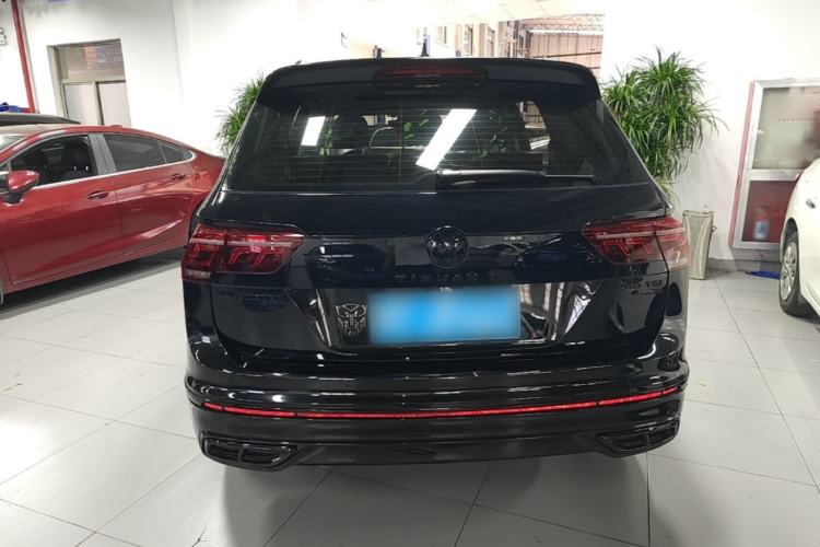 Used Volkswagen Tiguan L 2022 380TSI Automatic All-Wheel Drive R-Line Enhanced Comfort 7-Seater Rear