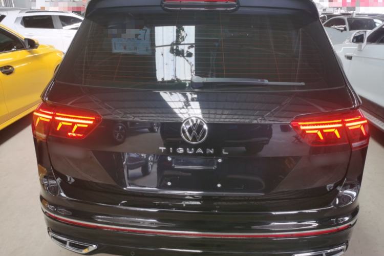 Used Volkswagen Tiguan L 2022 330TSI Automatic Two-Wheel Drive R-Line Enhanced Edition Rear