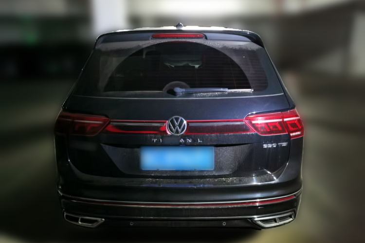 Used Volkswagen Tiguan L 2022 330TSI Automatic Two-Wheel Drive R-Line Flagship Edition Rear