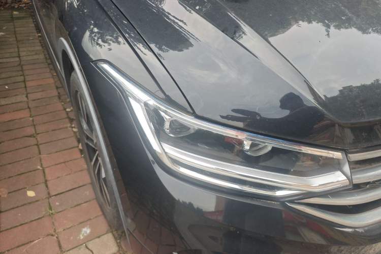 Used Volkswagen Tiguan L 2022 330TSI Automatic Two-Wheel Drive R-Line Enhanced Edition Right Front Headlight