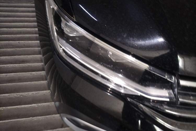Used Volkswagen Tiguan L 2022 330TSI Automatic Two-Wheel Drive Smart Edition Right Front Headlight