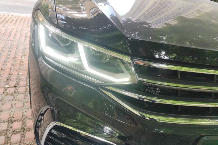 Used Volkswagen Tiguan L 2022 330TSI Automatic Two-Wheel Drive R-Line Enhanced Edition Right Front Headlight