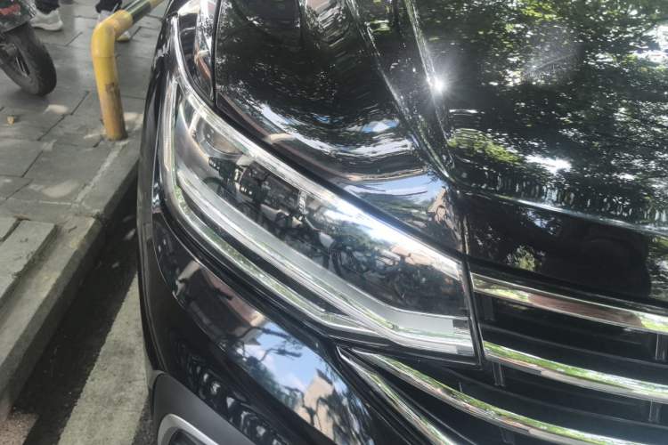 Used Volkswagen Tiguan L 2022 330TSI Automatic Two-Wheel Drive Smart Edition Right Front Headlight