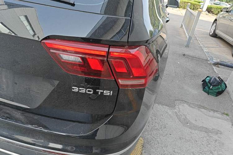 Used Volkswagen Tiguan L 2022 330TSI Automatic Two-Wheel Drive Smart Edition Right Rear Taillight