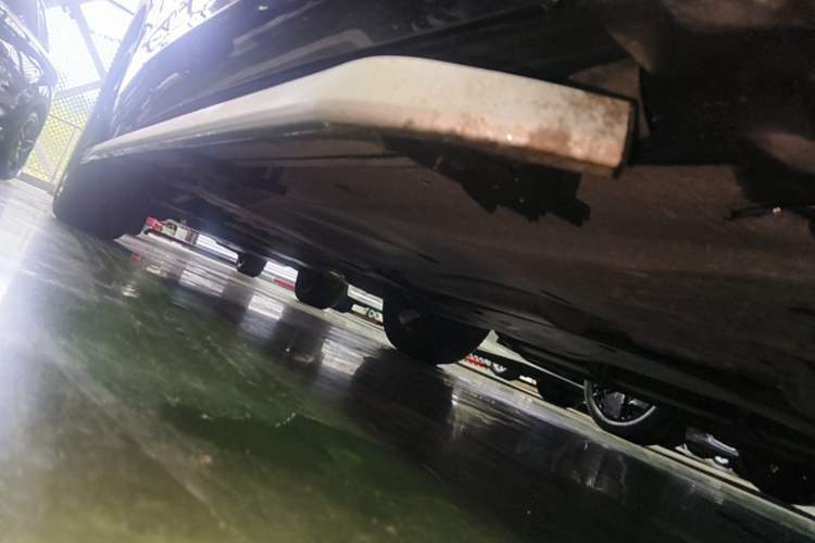 Used Volkswagen Tiguan L 2022 330TSI Automatic Two-Wheel Drive R-Line Enhanced Edition Right Side Sill