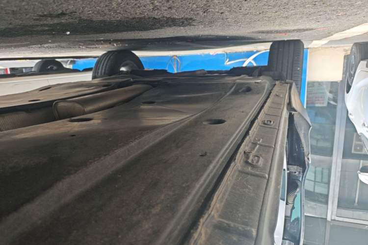 Used Volkswagen Tiguan L 2022 330TSI Automatic Two-Wheel Drive Smart Edition Right Side Sill