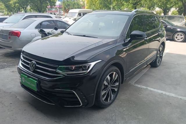 Ojetý Volkswagen Tiguan L 2022 330TSI Automatic Two-Wheel Drive R-Line Enhanced Edition