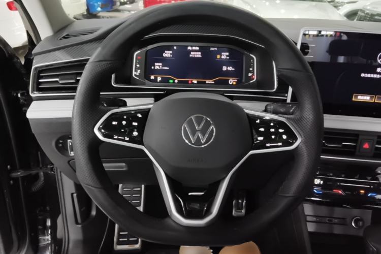 Used Volkswagen Tiguan L 2022 330TSI Automatic Two-Wheel Drive R-Line Enhanced Edition Steering Wheel