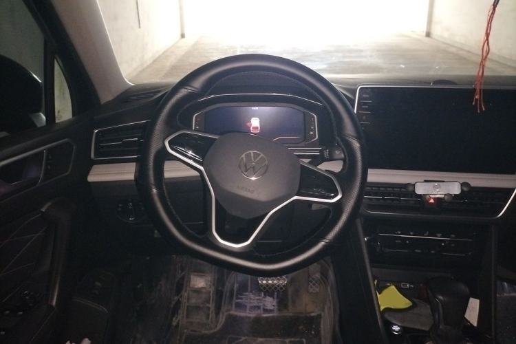 Used Volkswagen Tiguan L 2022 330TSI Automatic Two-Wheel Drive Smart Edition Steering Wheel