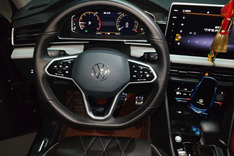 Used Volkswagen Tiguan L 2022 330TSI Automatic Two-Wheel Drive R-Line Enhanced Edition Steering Wheel