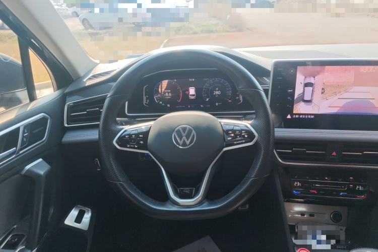 Used Volkswagen Tiguan L 2022 330TSI Automatic Two-Wheel Drive R-Line Flagship Edition Steering Wheel