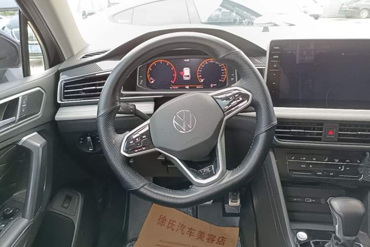 Used Volkswagen Tiguan L 2022 330TSI Automatic Two-Wheel Drive R-Line Enhanced Edition Steering Wheel