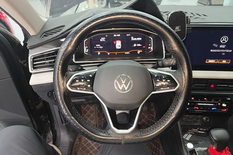 Used Volkswagen Tiguan L 2022 330TSI Automatic Two-Wheel Drive Smart Edition Steering Wheel