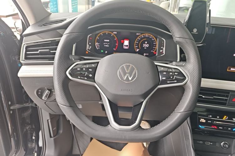 Used Volkswagen Tiguan L 2022 330TSI Automatic Two-Wheel Drive Smart Edition Steering Wheel