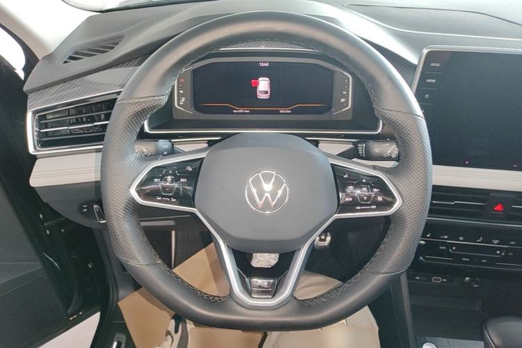 Used Volkswagen Tiguan L 2022 330TSI Automatic Two-Wheel Drive R-Line Enhanced Edition Steering Wheel