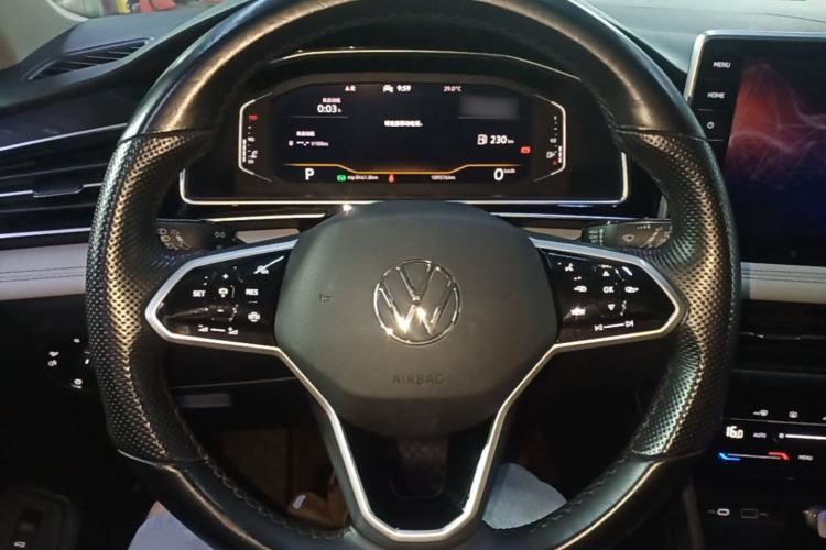 Used Volkswagen Tiguan L 2022 330TSI Automatic Two-Wheel Drive Smart Edition Steering Wheel