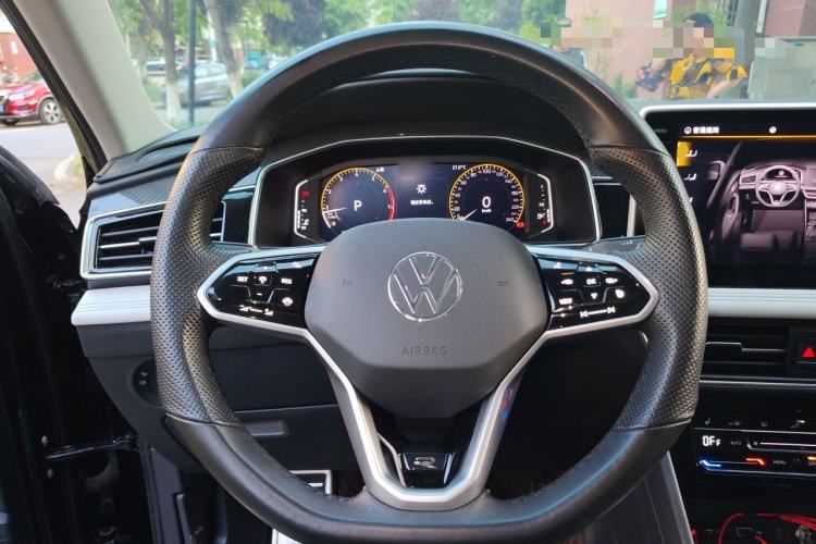 Used Volkswagen Tiguan L 2022 330TSI Automatic Two-Wheel Drive R-Line Enhanced Edition Steering Wheel