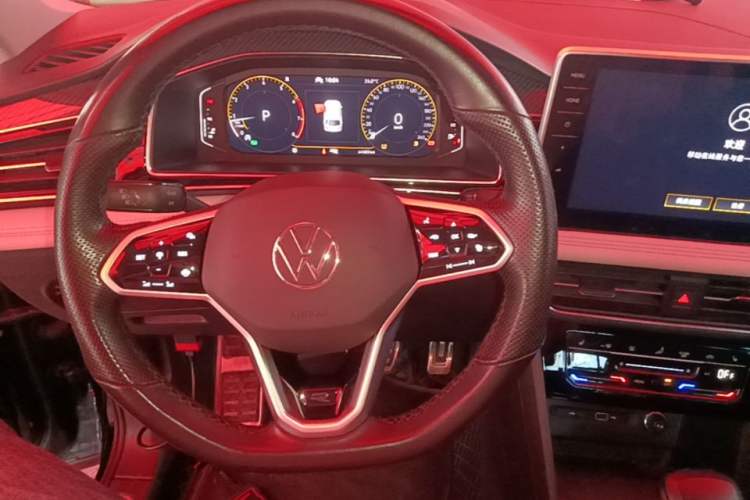 Used Volkswagen Tiguan L 2022 330TSI Automatic Two-Wheel Drive R-Line Enhanced Edition Steering Wheel