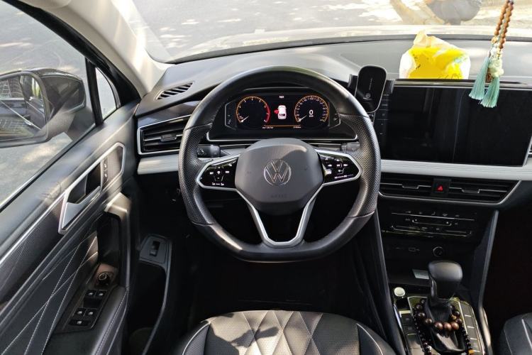 Used Volkswagen Tiguan L 2022 330TSI Automatic Two-Wheel Drive Smart Edition Steering Wheel
