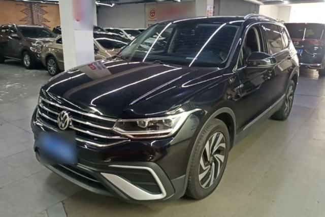 Ojetý Volkswagen Tiguan L 2022 330TSI Automatic Two-Wheel Drive Smart Edition