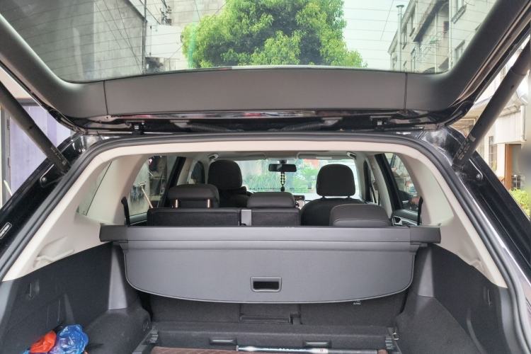 Used Volkswagen Tiguan L 2022 330TSI Automatic Two-Wheel Drive Smart Edition Trunk