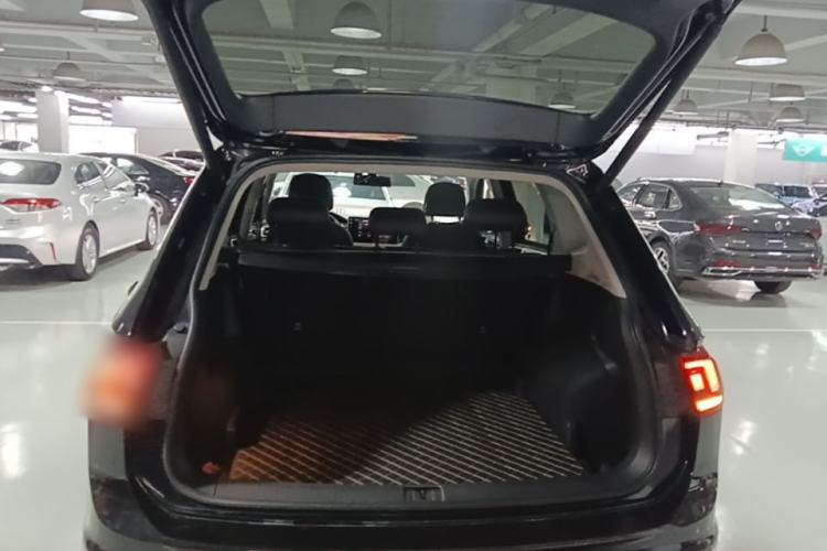 Used Volkswagen Tiguan L 2022 330TSI Automatic Two-Wheel Drive Smart Edition Trunk