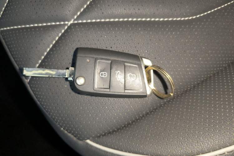Used Volkswagen Tiguan L 2022 330TSI Automatic Two-Wheel Drive Smart Edition Vehicle Key