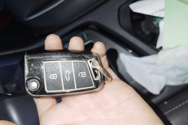 Used Volkswagen Tiguan L 2022 330TSI Automatic Two-Wheel Drive R-Line Enhanced Edition Vehicle Key