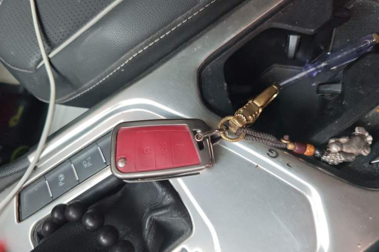 Used Volkswagen Tiguan L 2022 330TSI Automatic Two-Wheel Drive R-Line Enhanced Edition Vehicle Key