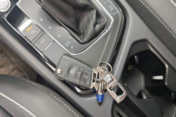 Used Volkswagen Tiguan L 2022 330TSI Automatic Two-Wheel Drive R-Line Enhanced Edition Vehicle Key