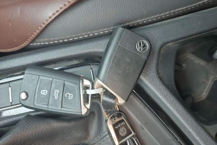 Used Volkswagen Tiguan L 2022 330TSI Automatic Two-Wheel Drive Smart Edition Vehicle Key