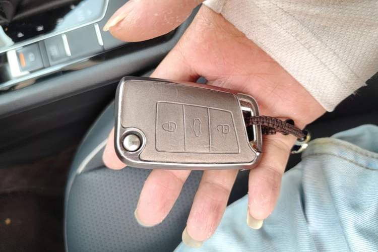 Used Volkswagen Tiguan L 2022 330TSI Automatic Two-Wheel Drive R-Line Enhanced Edition Vehicle Key