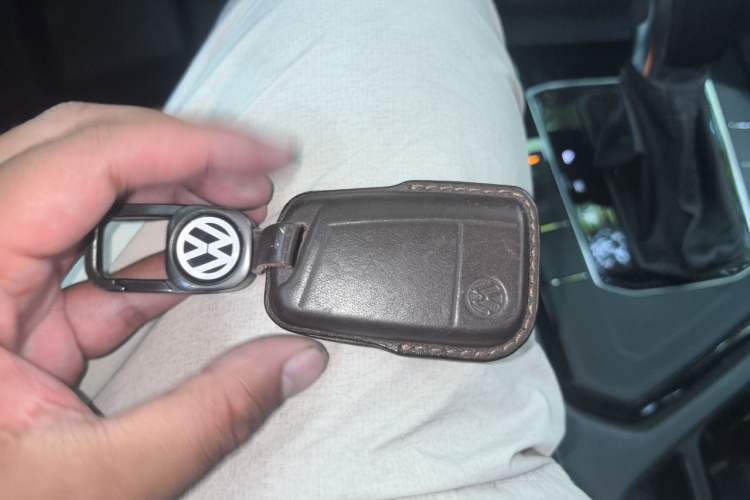 Used Volkswagen Tiguan L 2022 330TSI Automatic Two-Wheel Drive Smart Edition Vehicle Key
