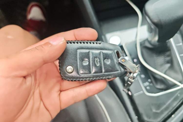 Used Volkswagen Tiguan L 2022 330TSI Automatic Two-Wheel Drive Smart Edition Vehicle Key