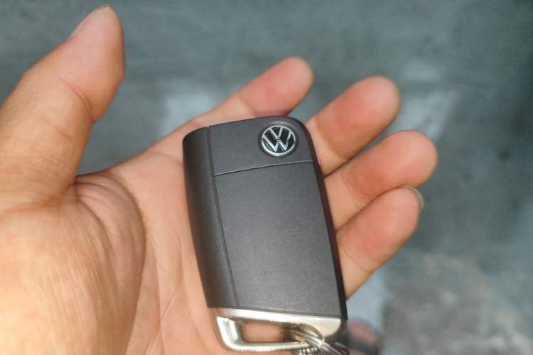 Used Volkswagen Tiguan L 2022 330TSI Automatic Two-Wheel Drive R-Line Enhanced Edition Vehicle Key