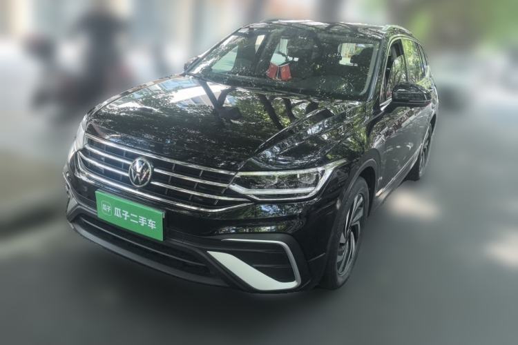 Used Volkswagen Tiguan L 2022 330TSI Automatic Two-Wheel Drive Smart Edition Guazi used car, China used car export, Used car for sale, Used cars, Cheapest cars for sale