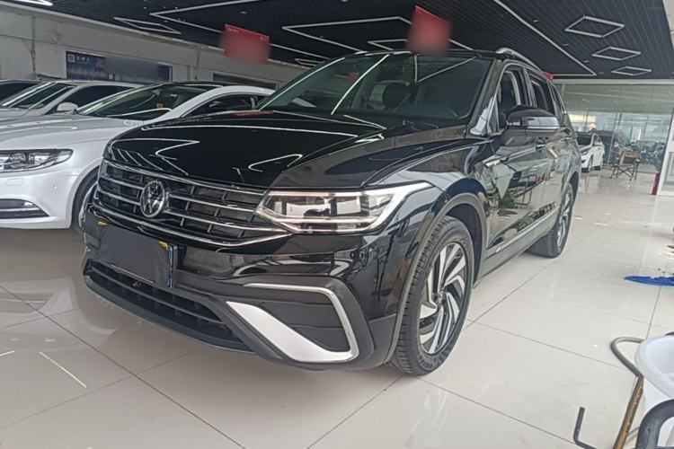 Used Volkswagen Tiguan L 2022 330TSI Automatic Two-Wheel Drive Smart Edition Guazi used car, China used car export, Used car for sale, Used  cars, Cheapest cars for sale