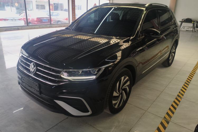 Used Volkswagen Tiguan L 2022 330TSI Automatic Two-Wheel Drive Smart Edition Guazi used car, China used car export, Used car for sale, Used cars, Cheapest cars for sale