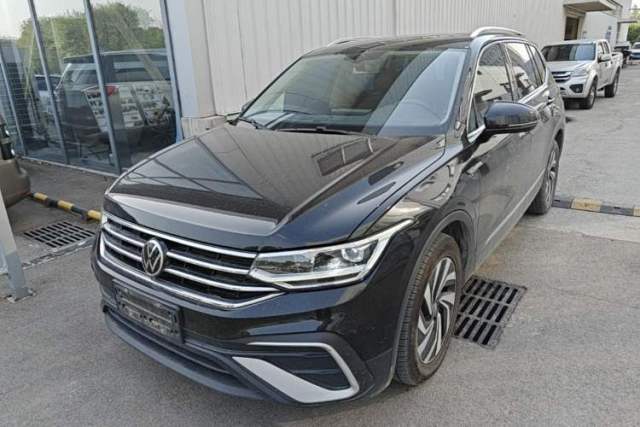 Ojetý Volkswagen Tiguan L 2022 330TSI Automatic Two-Wheel Drive Smart Edition