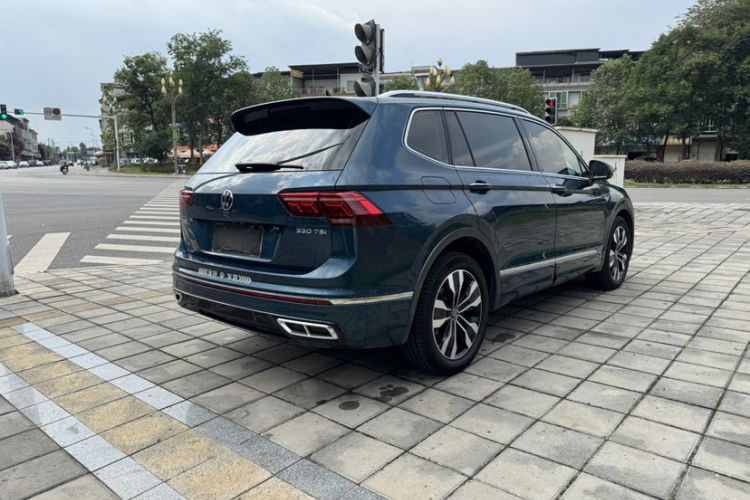 Used Volkswagen Tiguan L 2022 330TSI Automatic Two-Wheel Drive R-Line Enhanced Edition Exterior 1