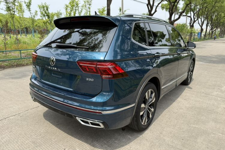 Used Volkswagen Tiguan L 2022 330TSI Automatic Two-Wheel Drive R-Line Enhanced Edition Exterior 4
