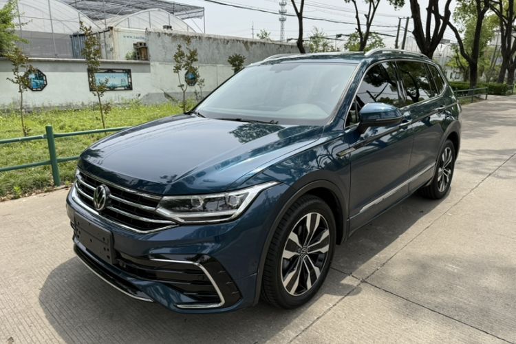 Used Volkswagen Tiguan L 2022 330TSI Automatic Two-Wheel Drive R-Line Enhanced Edition Exterior 5